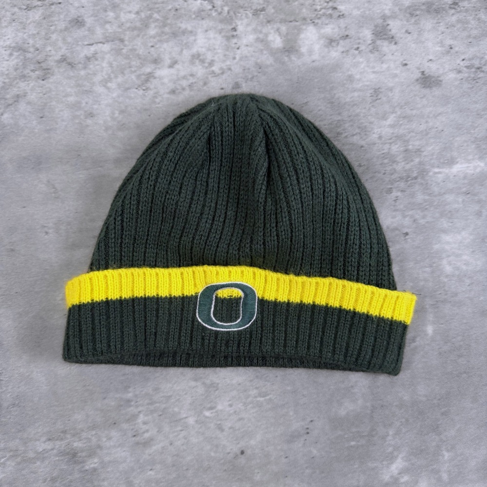 Nike Oregon Ducks Beanie Knit Hat Oregon O Logo OS Green Yellow